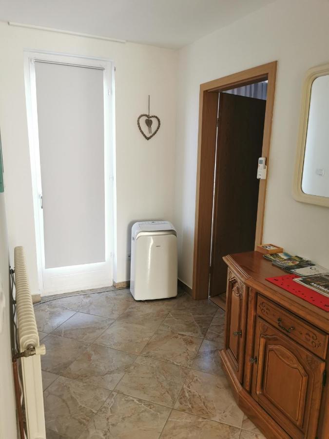 Apartman I Soba Hadela Sveti Martin Na Muri Exterior photo